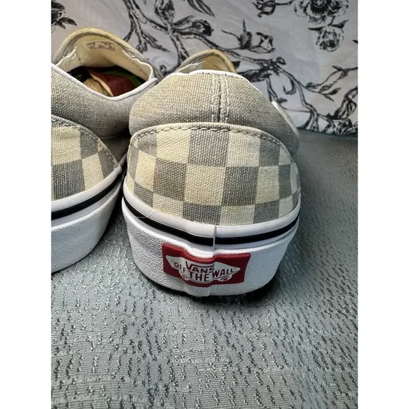 Vans Slip-On Checkerboard Skate Shoe Gray White Women's 9 Men 7.5 - Picture 9 of 13